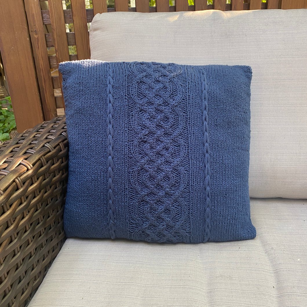 Celtic Roots Pillow Pattern