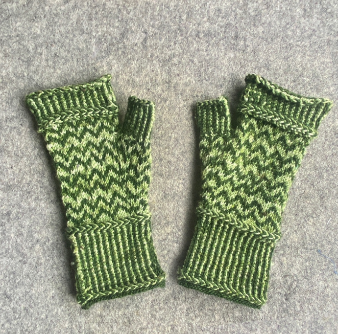 Zig Zag Gloves