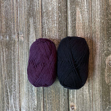 Load image into Gallery viewer, Eggplant and black yarn