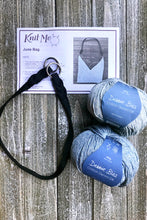 Load image into Gallery viewer, Wonderland Quarterly Gift Box