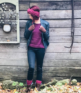 Kelsi modelling the braided headband, boot cuffs and fingerless gloves in the wine colour